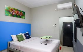 Urbanview Hotel Syariah Prambanan